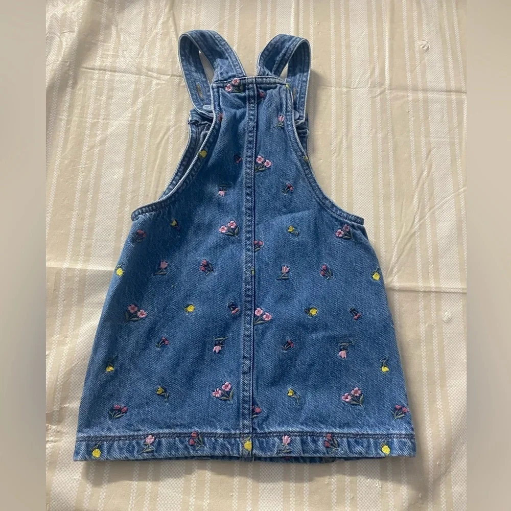 GAP charming denim